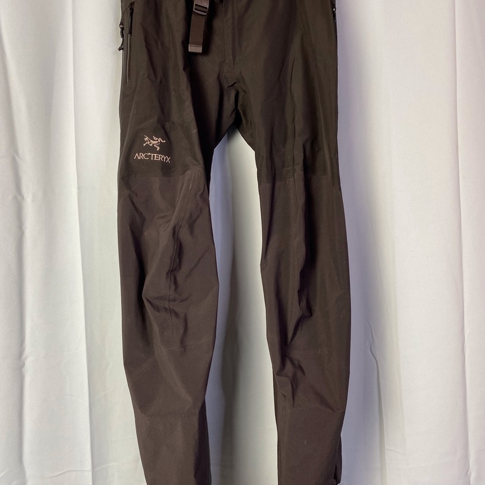 Arcteryx mens size medium cold weather pants